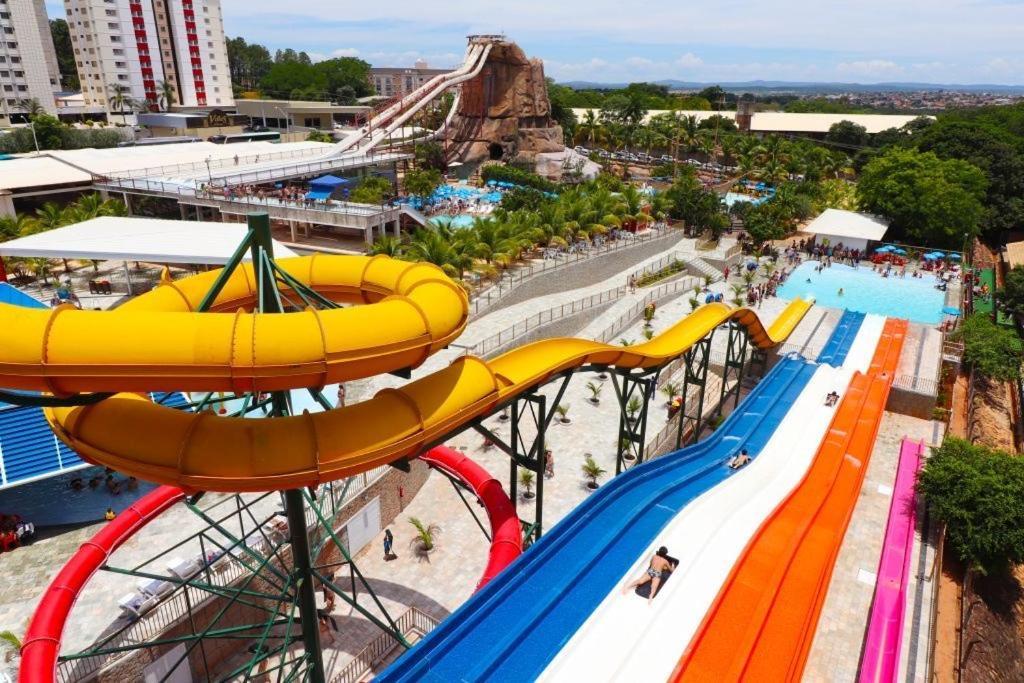 Piazza Diroma Com Acesso Ao Acqua Park Aparthotel Калдас Новас Екстериор снимка